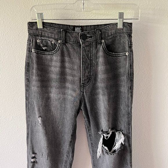 BDG High-Waisted Slim Straight Jean Washed Black - Picture 3 of 11